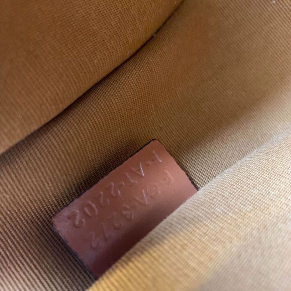 Celine Women Pre-Loved Bag Very Good Condition - Picture 9 of 9